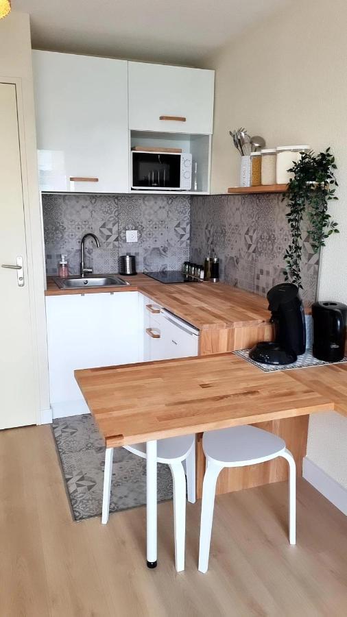 Studio Cabine Refait A Neuf A 3 Minutes A Pied De La Plage Leilighet Le Grau-du-Roi Eksteriør bilde