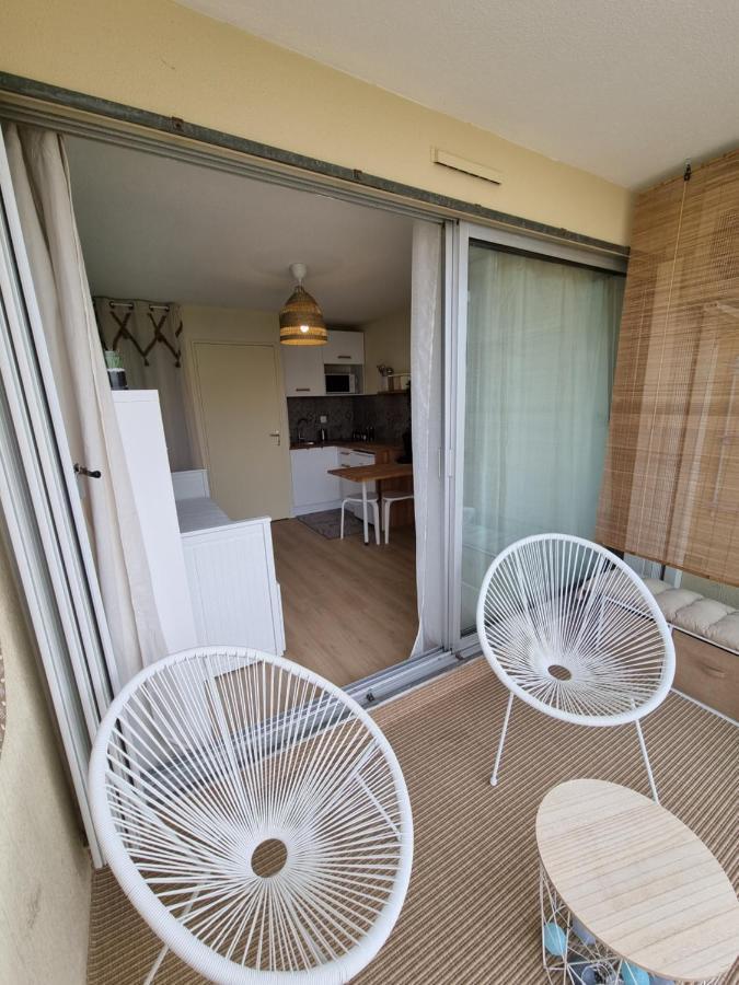 Studio Cabine Refait A Neuf A 3 Minutes A Pied De La Plage Leilighet Le Grau-du-Roi Eksteriør bilde